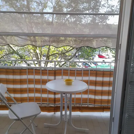 -lucia Family's Apartment