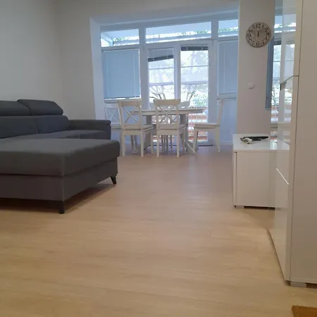 Apartment -lucia Family's
